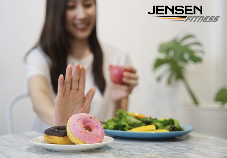 4 Simple Ways to Maintain Your Weight Loss Results 