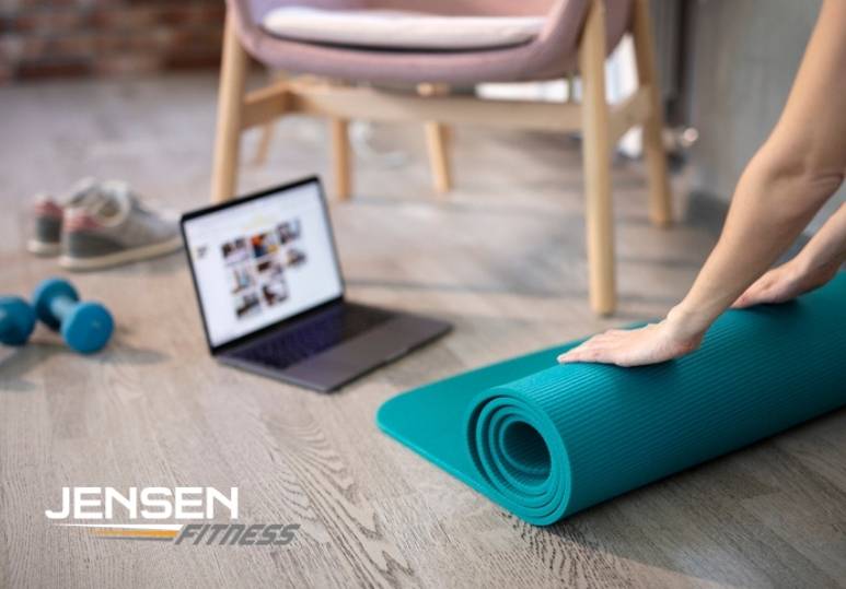 How Online Personal Training Can Keep You Accountable Without a Gym